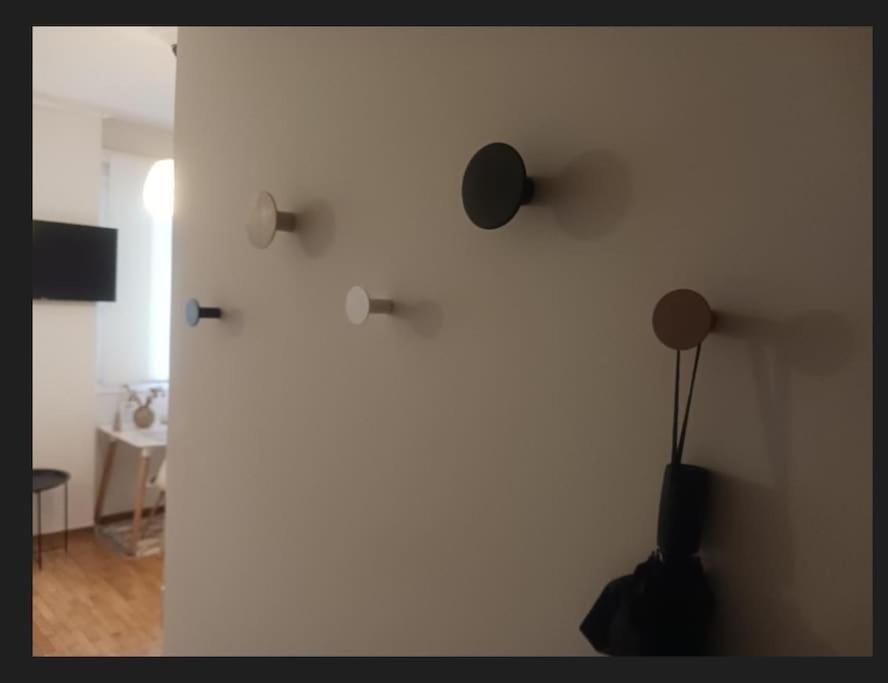 Beautiful Downtown Studio! يانينة المظهر الخارجي الصورة